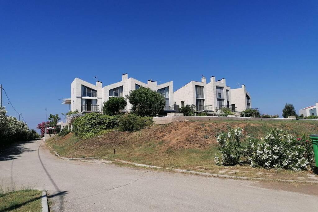 קסנדריה Deluxe Villa In Village Club מראה חיצוני תמונה